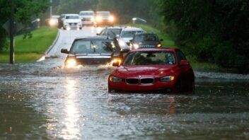 Tormentas en Estados Unidos causa apagones y cancela vuelos