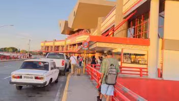 ¿Quieres vender en el Aeropuerto de La Habana? Abren convocatoria para un nuevo negocio