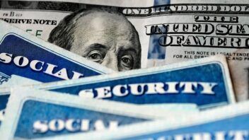 Beneficiarios de ayudas y pensiones en Estados Unidos tendrán aumento en sus pagos