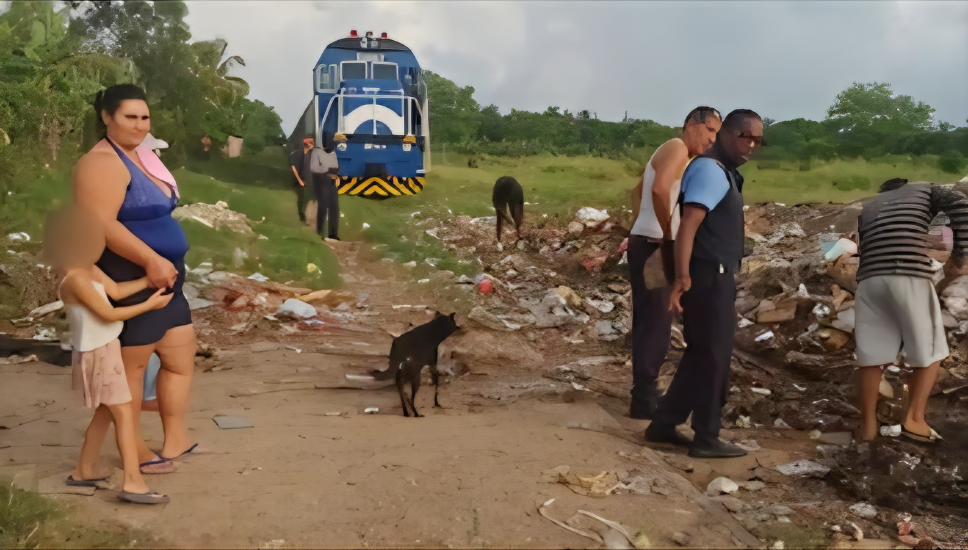 Basura en las vías detiene el tren Habana-Guantánamo en Las Tunas