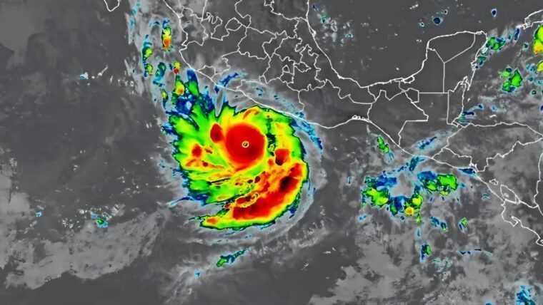 Huracán Polo alcanza categoría 5 y activa alertas en costas de México