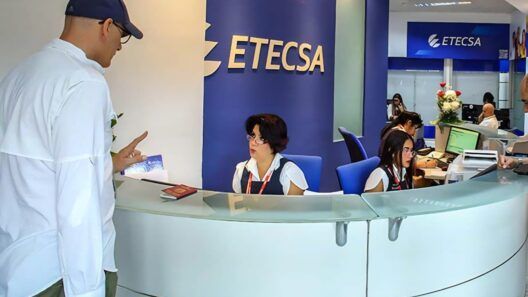 Lo que hará ETECSA por compensar a los clientes ante los cortes de internet y telefonía móvil en Cuba