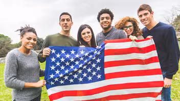 La inmigración en Estados Unidos impulsó la economía entre 2021 y 2024, según estudio
