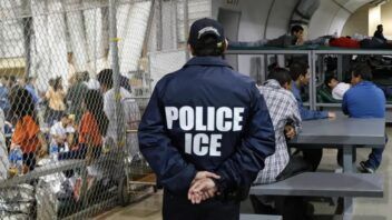 Juez ordena cambiar las condiciones de detención en 26 Federal Plaza