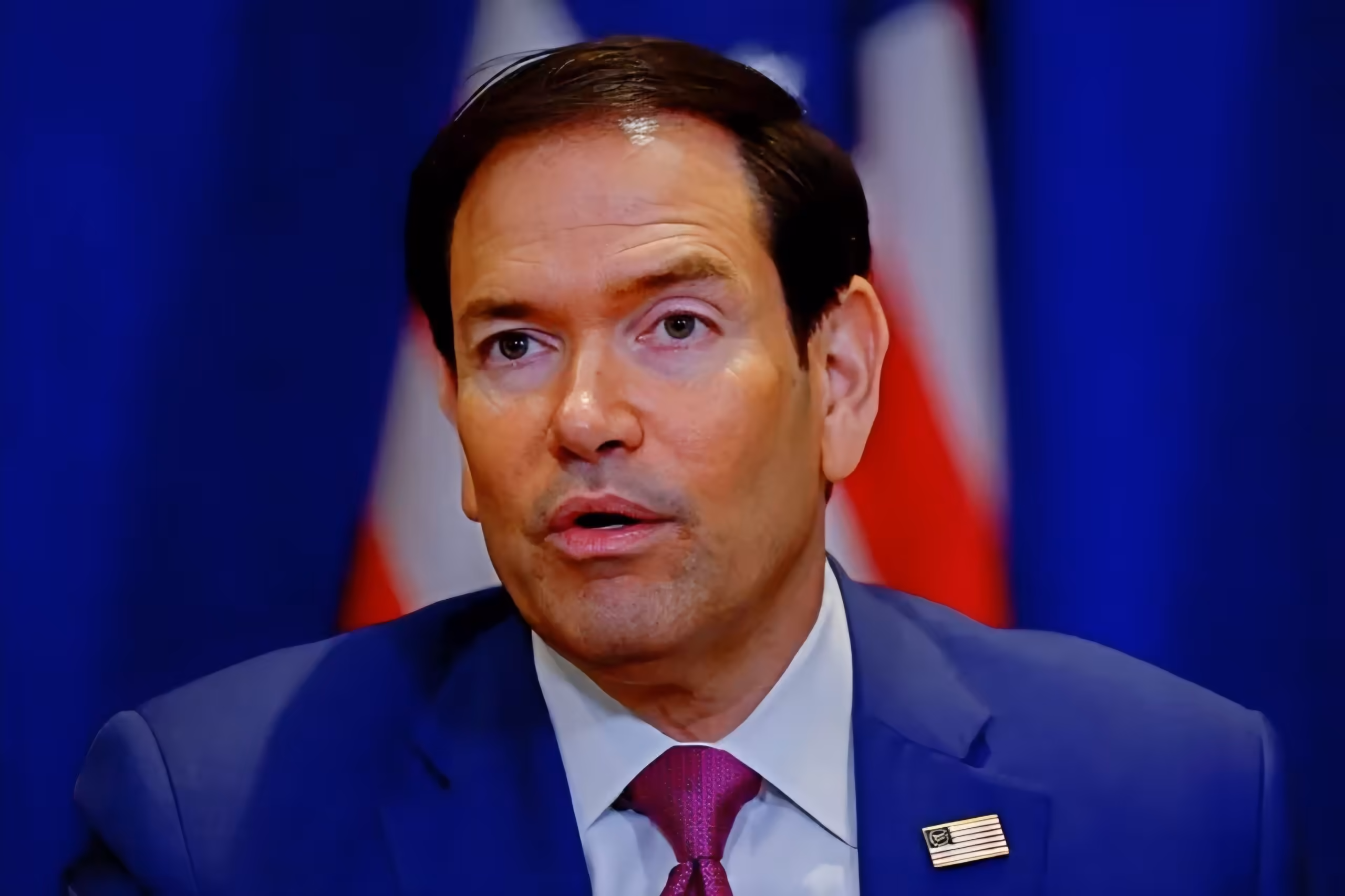 Marco Rubio pide cambios para atraer inversiones en Cuba