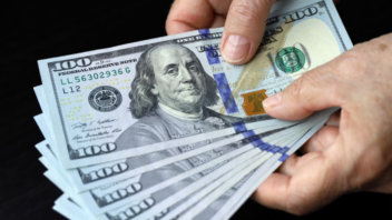 Tasas de cambio: el dólar abre octubre por todo lo alto en Cuba