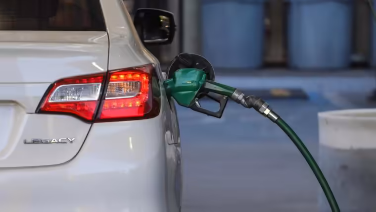 Precio del diésel en Estados Unidos rebasa los 6,40 dólares