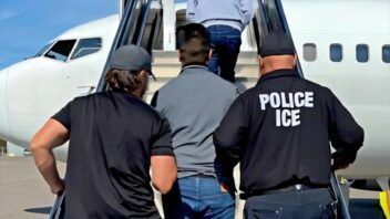 Apelar una orden de deportación: 30 días y una tarifa de 1.030 dólares