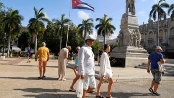 Turismo en Cuba: Canadá concentra casi la mitad de la pérdida de visitantes