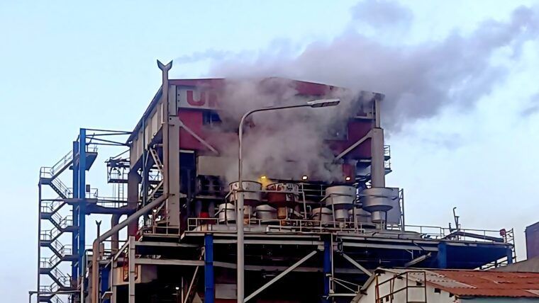 El aporte de Felton cae a 110 MW por suciedad en la caldera