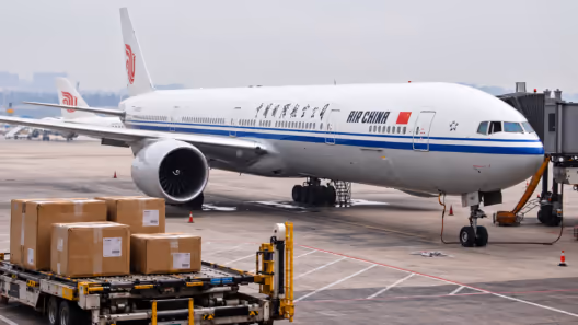 Cancelaciones de Air China complican los envíos de paquetes a Cuba desde España