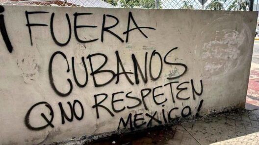 Grafiti contra cubanos en Cancún aparece en el Parque de Las Palapas