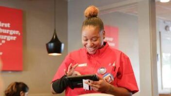 Buenos trabajos nocturnos en Estados Unidos: seis empleos y cuánto pueden pagar