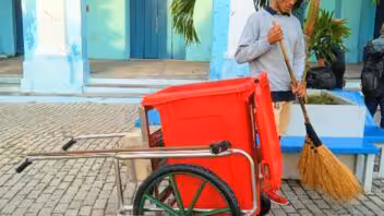 Tres carritos de limpieza llegan al centro histórico de Matanzas