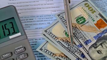 Deudas con el IRS: ¿qué opciones reducen multas y cuáles solo facilitan el pago?