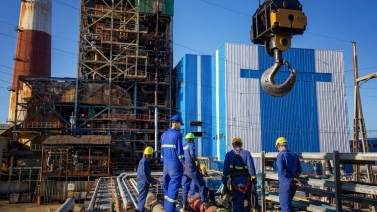 La Guiteras enciende la caldera e inicia el arranque tras reparaciones