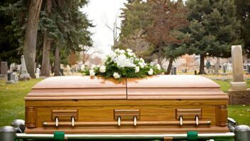 Ayuda funeraria en Nueva York: hasta $1,700 y 120 días para solicitarla