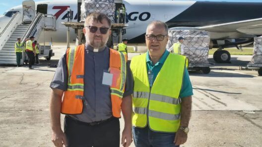 Ayuda humanitaria en Ciego de Ávila: llegan 1.400 módulos para distribuir en Gaspar