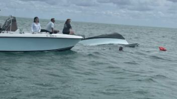 Rescate cerca de Key Largo: cuatro personas a salvo tras volcar una embarcación