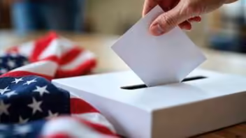 Nueva York recuerda los límites a ICE en centros de votación