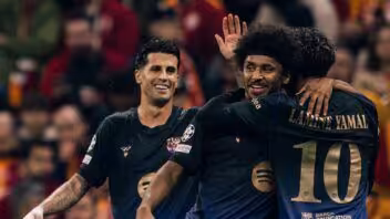 Del susto al paseo: el Barcelona remonta y golea al Galatasaray con Lamine como protagonista