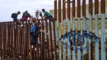 Cruces irregulares en Estados Unidos: 98.708 detenciones en la frontera suroeste