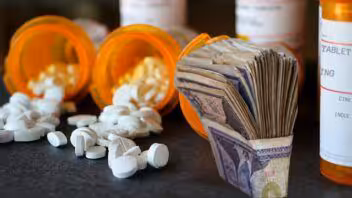 500 pesos por 10 pastillas: la crítica de un cubano a las farmacias privadas