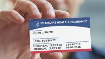 Medicare elimina decenas de planes en Florida: qué deben revisar los cubanos antes del 7 de diciembre