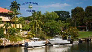 Hialeah permitirá excepciones para estacionar botes en casa: quiénes podrán solicitarlas
