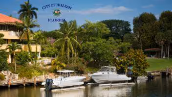 Hialeah permitirá excepciones para estacionar botes en casa: quiénes podrán solicitarlas