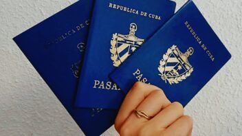Llegan nuevos pasaportes cubanos a Angola: lista de 104 personas que pueden recogerlos