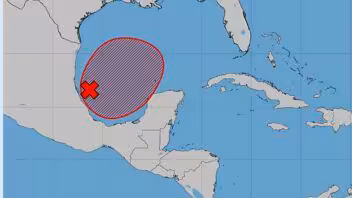 Meteorología: NHC alerta ante perturbación ciclónica en las proximidades de Cuba con potencial de desarrollo