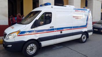 Nueva ambulancia en Matanzas atenderá casos materno-infantiles con solo 14 unidades operativas