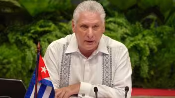 Díaz-Canel elogia la transición energética en Cuba en medio de los apagones continuos