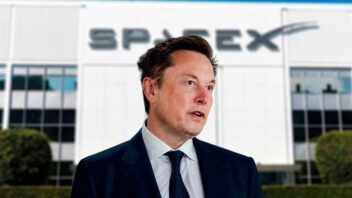 Starlink Mobile pretende desplazar a las grandes empresas telefónicas y crear una red propia en Estados Unidos