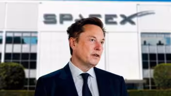 Starlink Mobile pretende desplazar a las grandes empresas telefónicas y crear una red propia en Estados Unidos