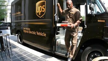 Más de 100.000 empleos temporales de UPS para Navidad: ¿cómo solicitarlos?