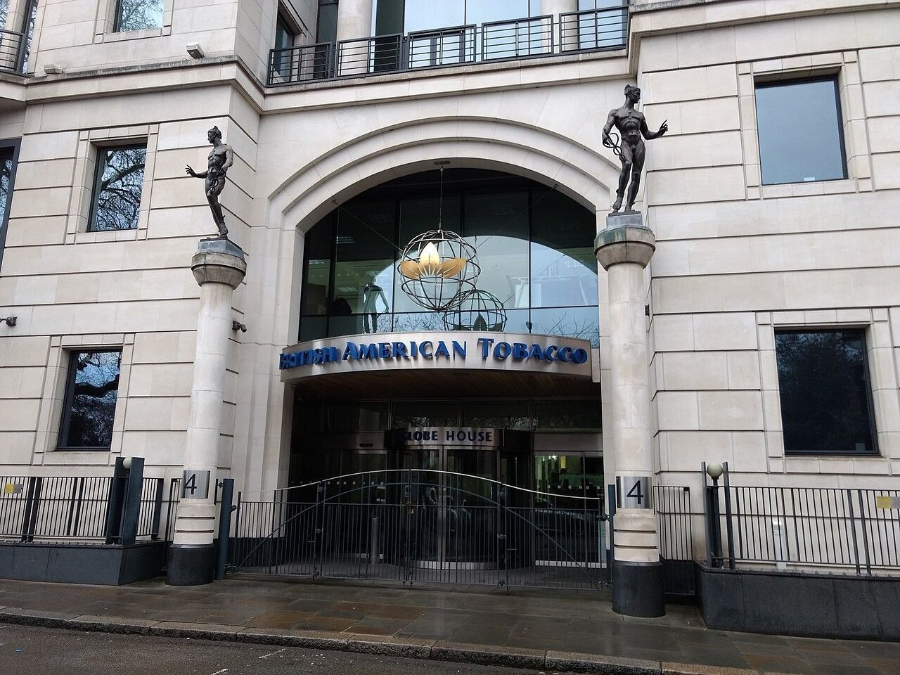 British American Tobacco vende su mitad de Brascuba y sale de Cuba
