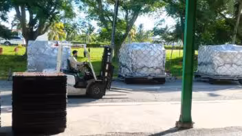 Otros 700 kits de ayuda humanitaria llegan a Matanzas para nuevas comunidades