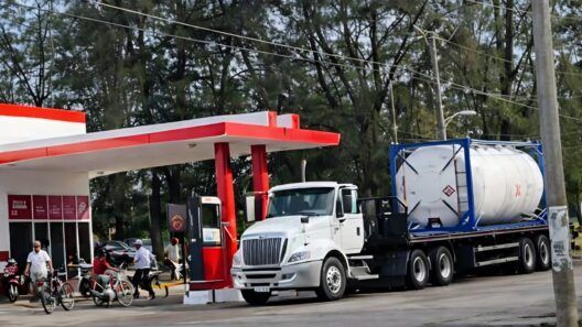Combustible privado en Cuba: los envíos no llegan al 3 % de la demanda nacional