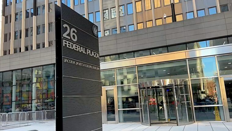 Estados Unidos pide revocar la ciudadanía a 40 naturalizados; hay un cubano entre los demandados