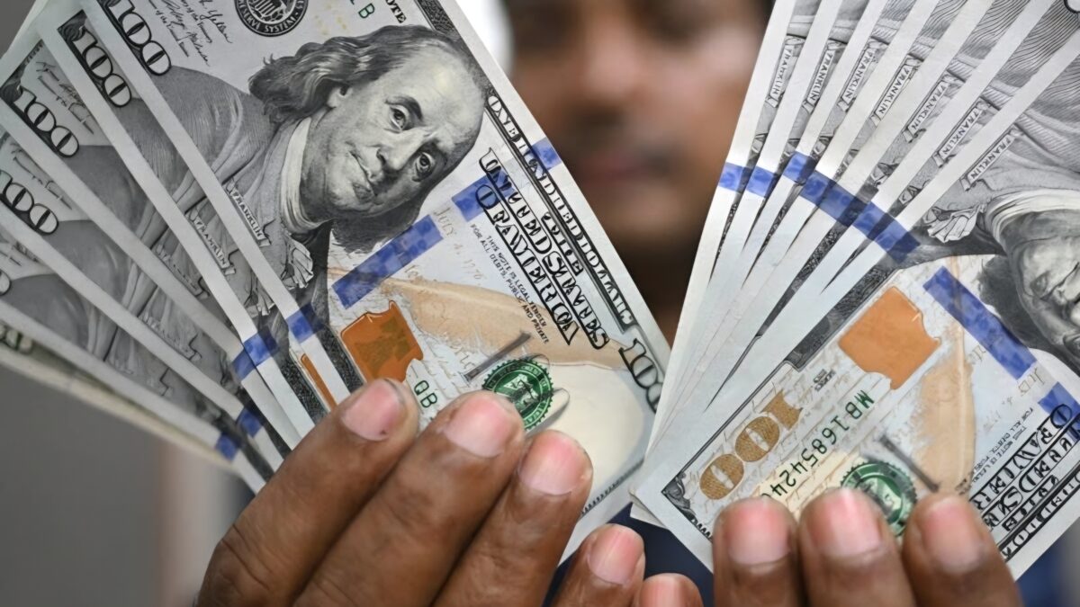 Gran aumento del dólar y el euro en Cuba: tasas de cambio hoy