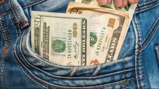 Otra gran subida del dólar y el euro: las tasas de cambio siguen al rojo vivo