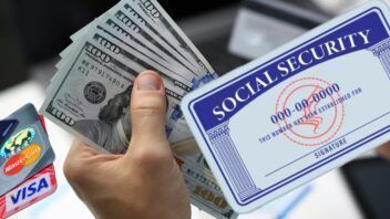 ¿Recibes ayudas en Estados Unidos? Vienen más pagos antes de terminar octubre