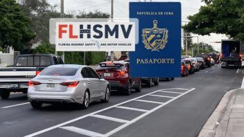 Adiós al pasaporte cubano como único documento para registrar un carro en Florida: esto exige la nueva ley