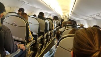 180 cubanos quedaron varados por una avería aérea: así lograron continuar su viaje
