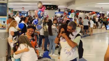 ¿Qué cambiará desde el próximo domingo para los cubanos que llevan años fuera o piensan emigrar?
